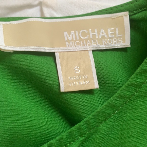 Michael Kors Green Top, tiered sleeves, Size S - Picture 3 of 11
